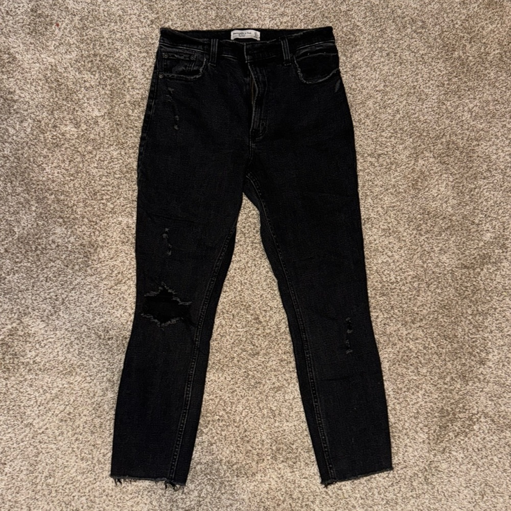 Abercrombie & Fitch black distressed jeans